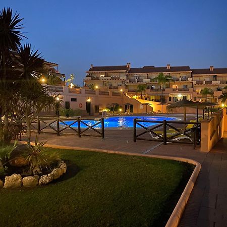 Whydhand Resorts Apartments ,Pools And Lovely Terrace Фуэнхирола Экстерьер фото