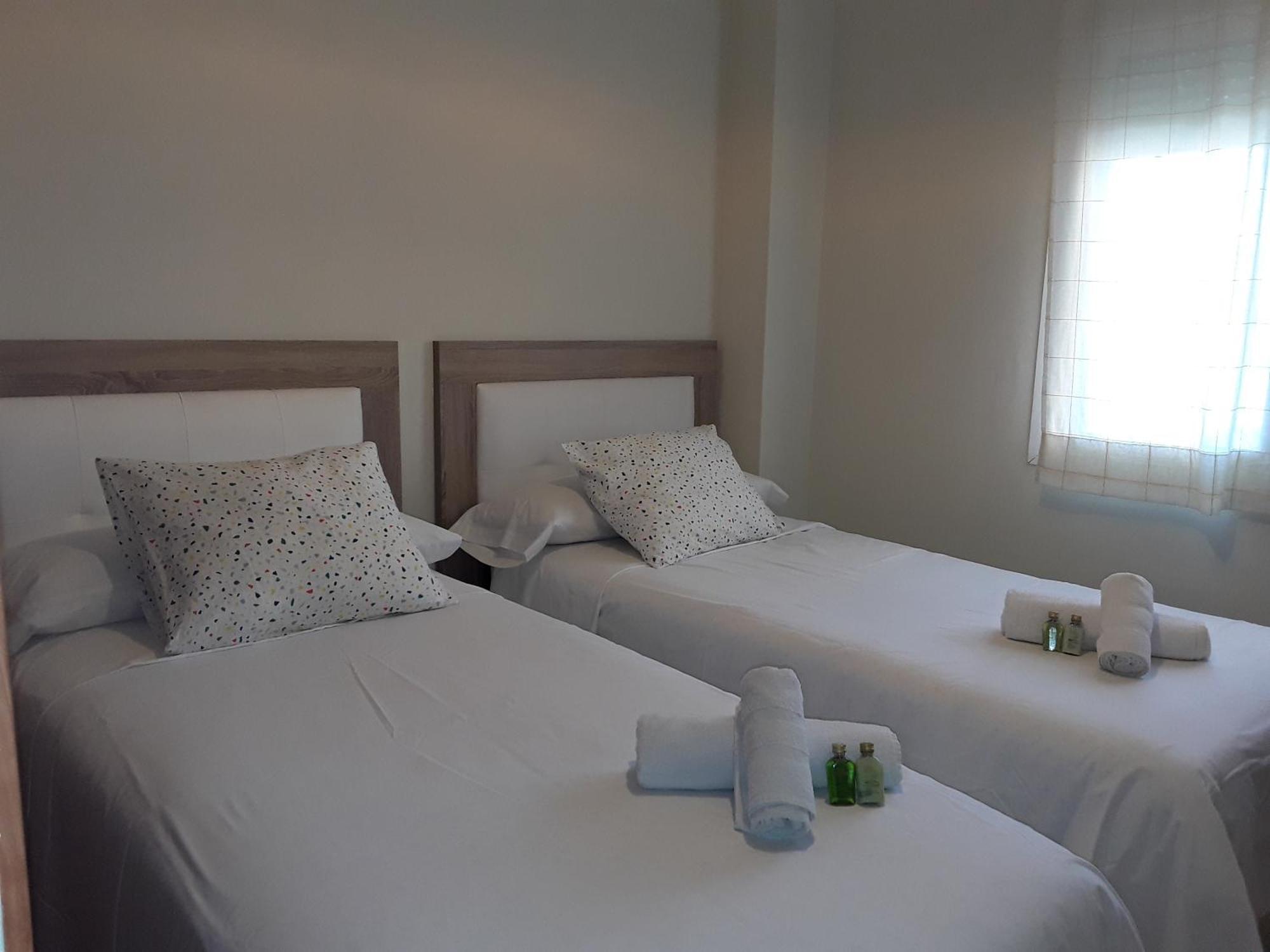 Whydhand Resorts Apartments ,Pools And Lovely Terrace Фуэнхирола Экстерьер фото