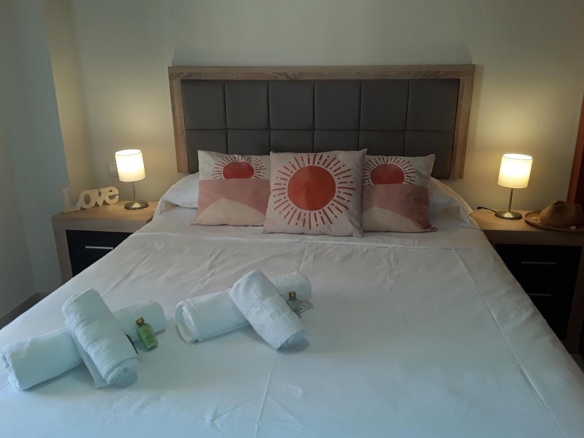 Whydhand Resorts Apartments ,Pools And Lovely Terrace Фуэнхирола Экстерьер фото