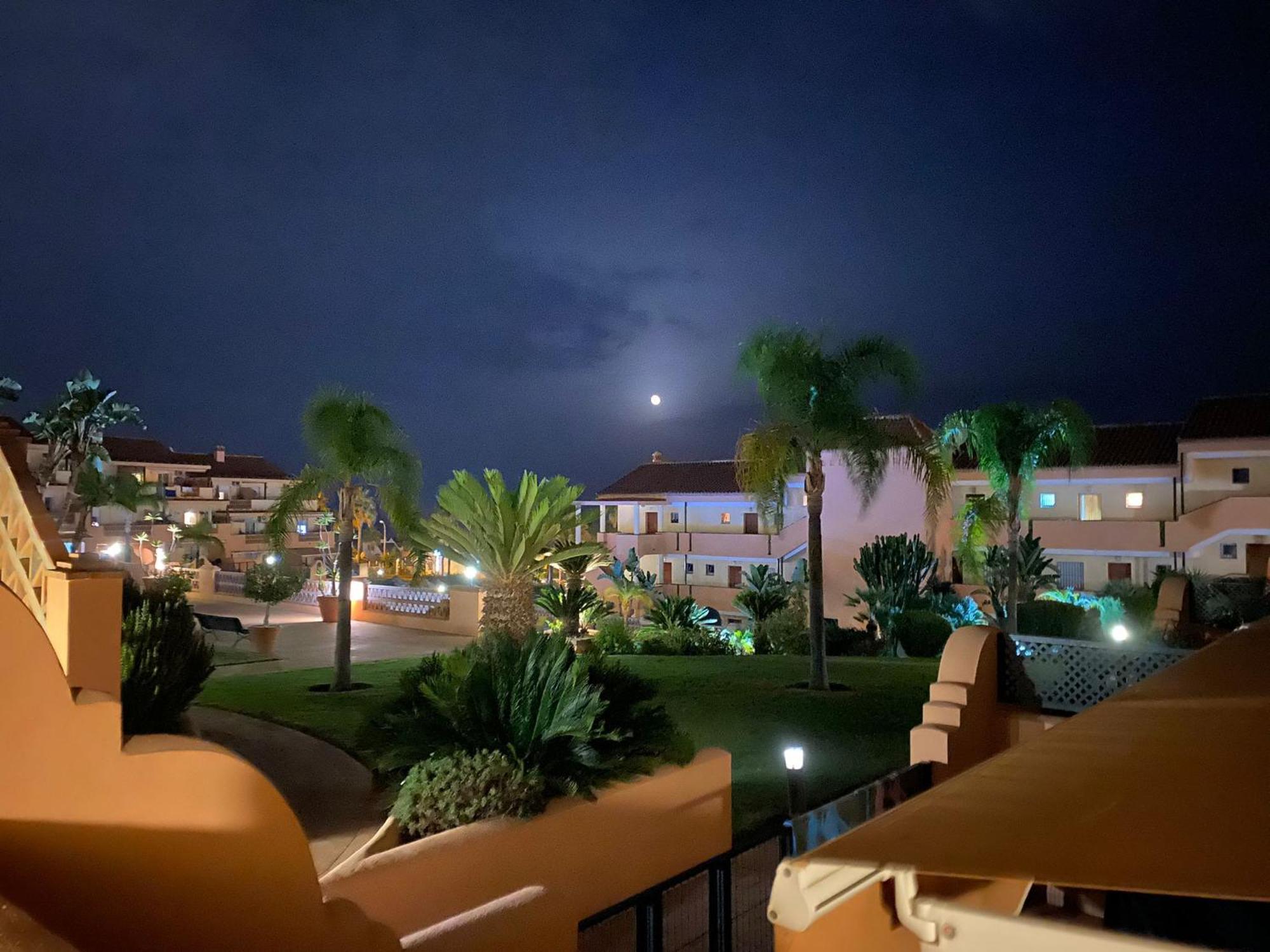 Whydhand Resorts Apartments ,Pools And Lovely Terrace Фуэнхирола Экстерьер фото